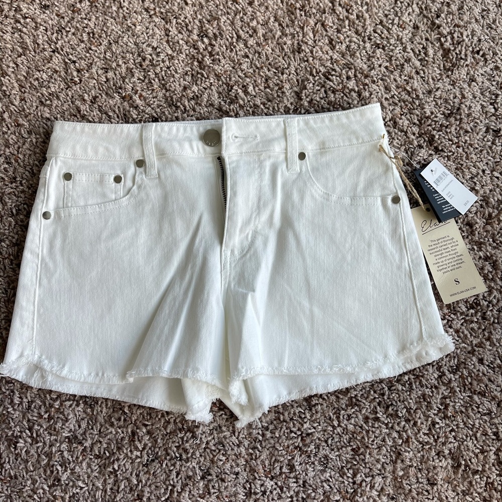 NWT White Elan Shorts Size Small